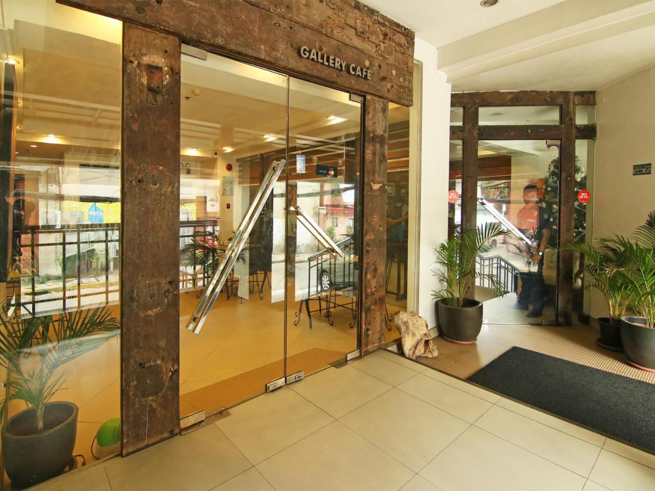 Oyo 103 Artina Suites Hotel Makati City Dış mekan fotoğraf