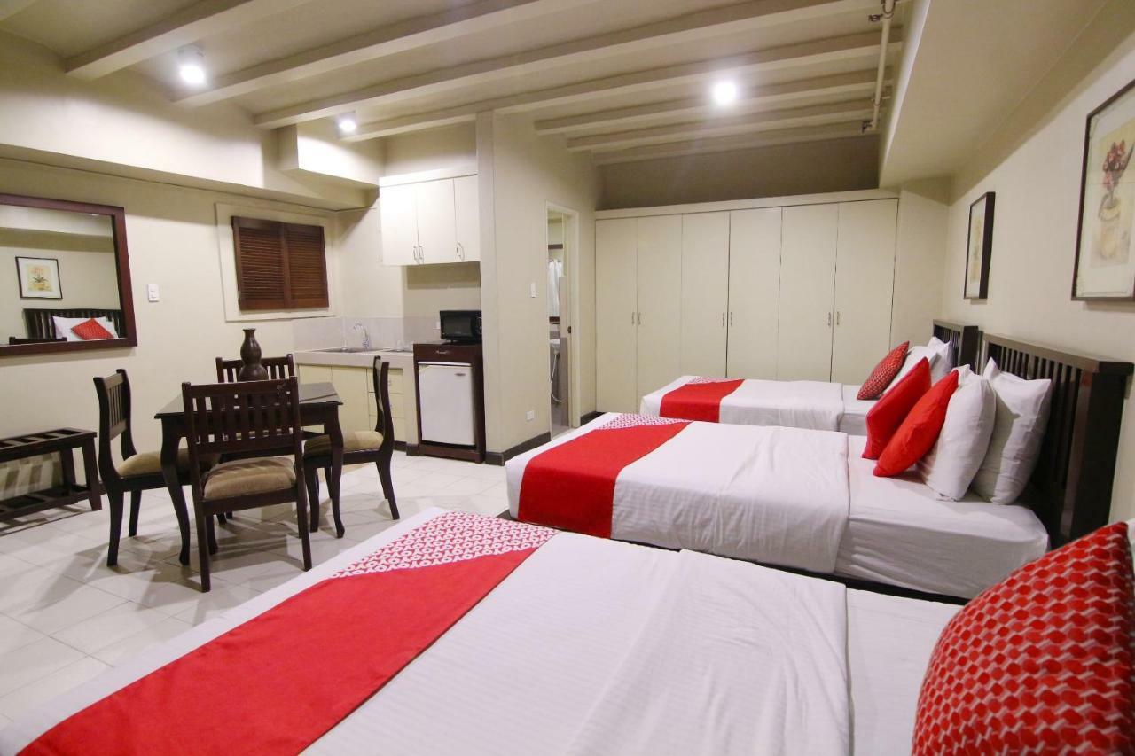 Oyo 103 Artina Suites Hotel Makati City Dış mekan fotoğraf