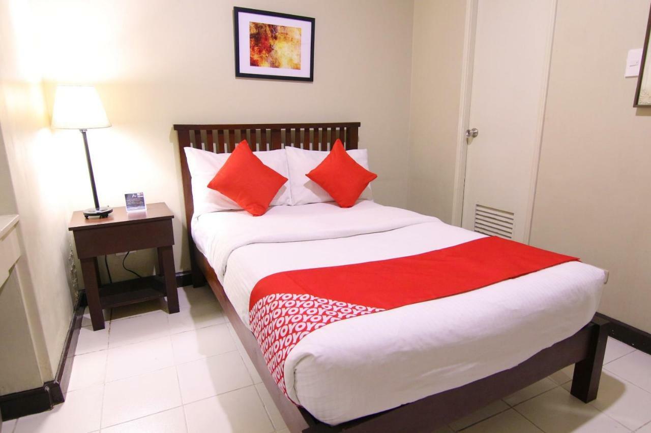 Oyo 103 Artina Suites Hotel Makati City Dış mekan fotoğraf