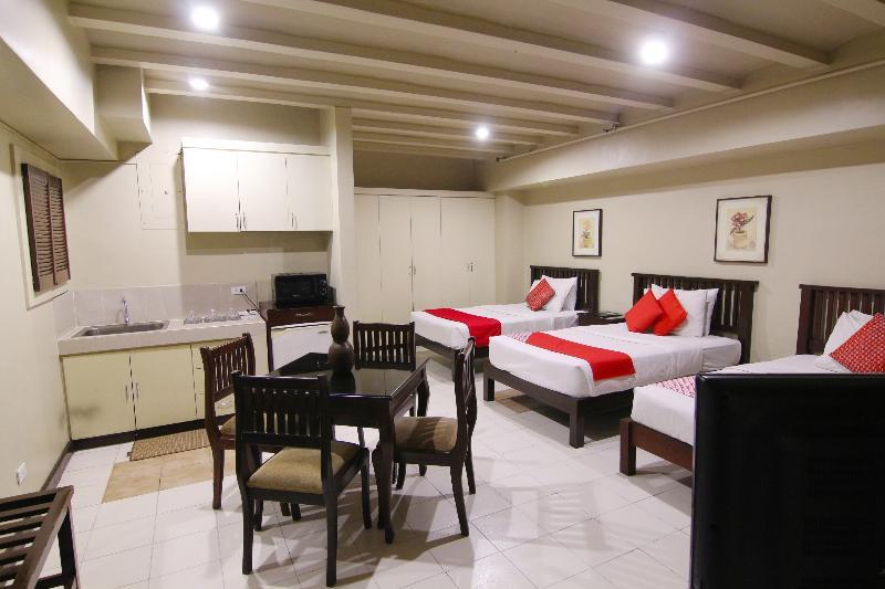 Oyo 103 Artina Suites Hotel Makati City Dış mekan fotoğraf